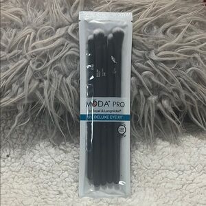 Moda Pro Eye Brush Set with Black Handles